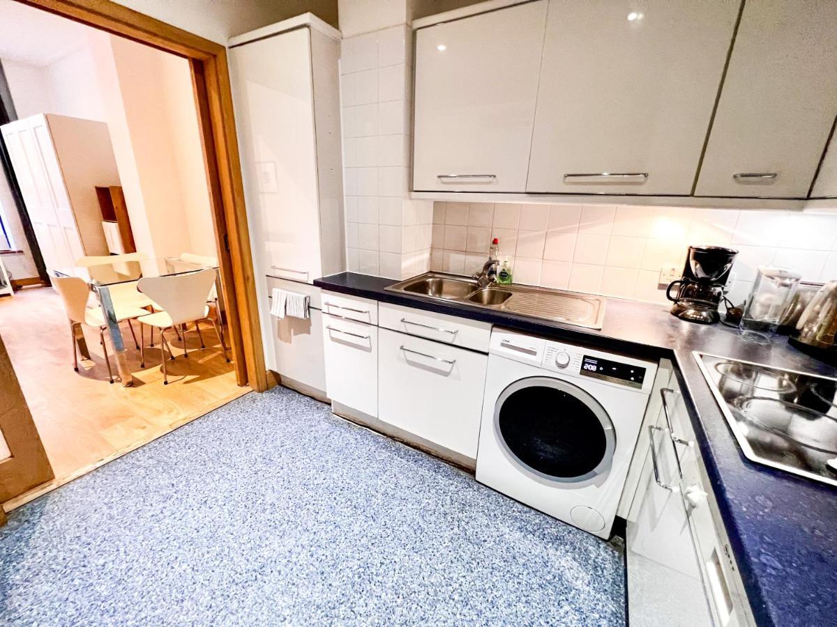 Superior Entire Apartment Between St Pauls Cathedral And Covent Gardenロンドン エクステリア 写真