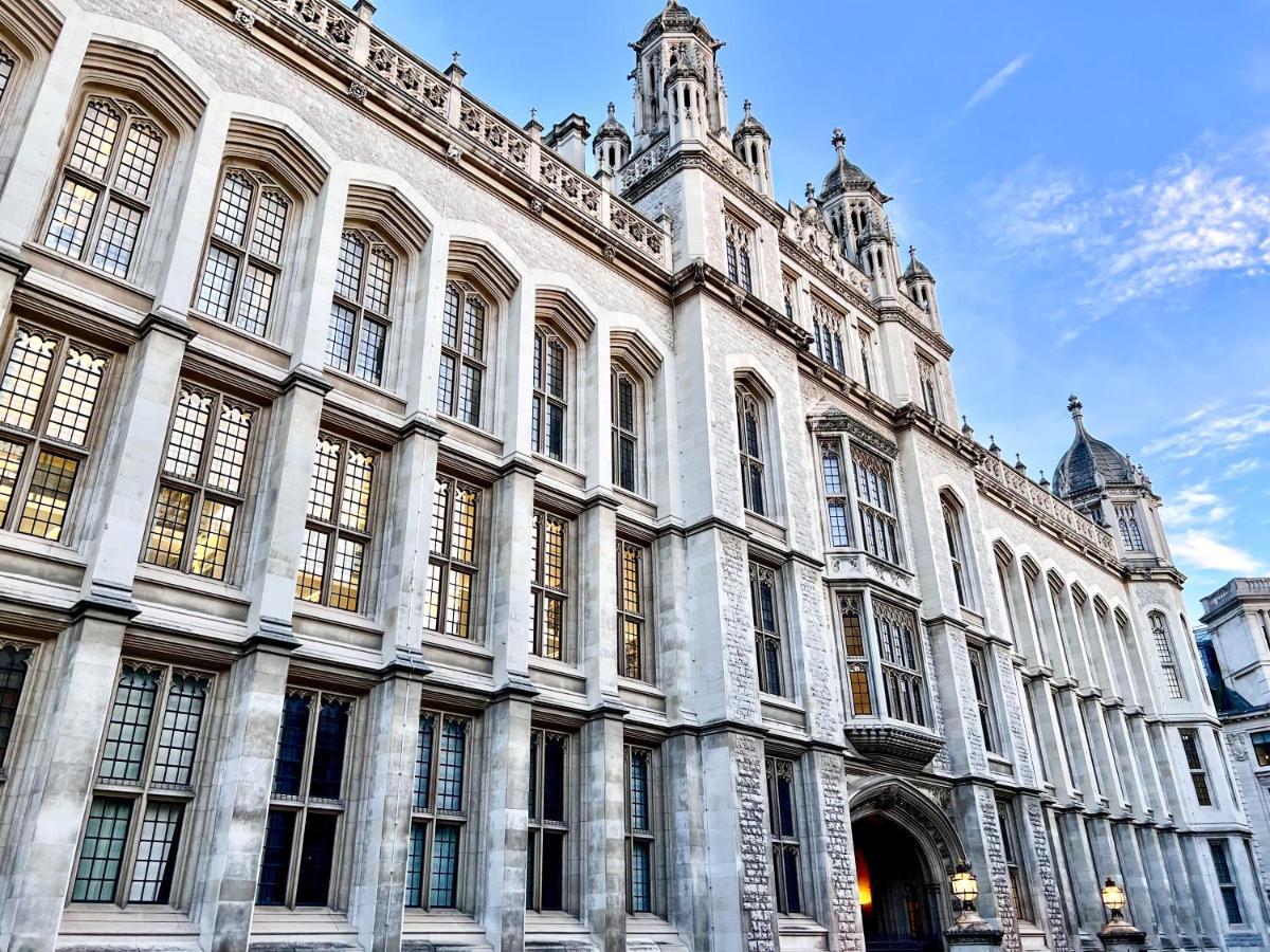 Superior Entire Apartment Between St Pauls Cathedral And Covent Gardenロンドン エクステリア 写真