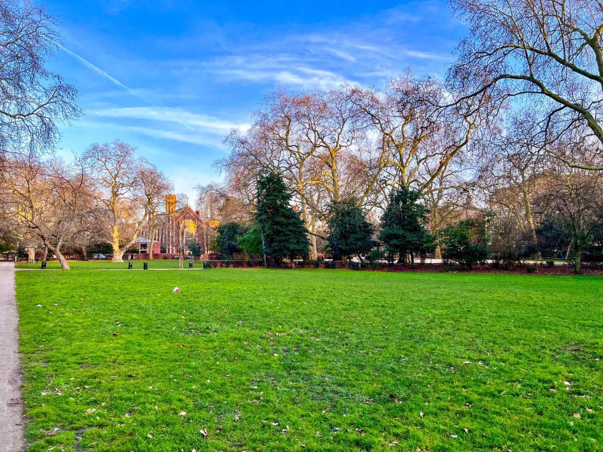 Superior Entire Apartment Between St Pauls Cathedral And Covent Gardenロンドン エクステリア 写真