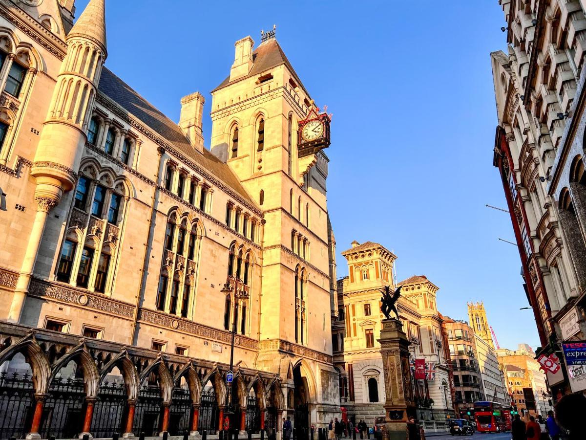 Superior Entire Apartment Between St Pauls Cathedral And Covent Gardenロンドン エクステリア 写真