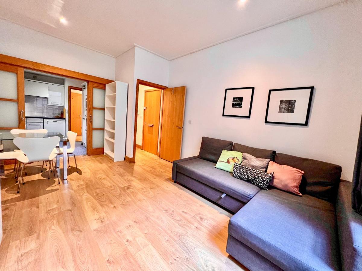 Superior Entire Apartment Between St Pauls Cathedral And Covent Gardenロンドン エクステリア 写真