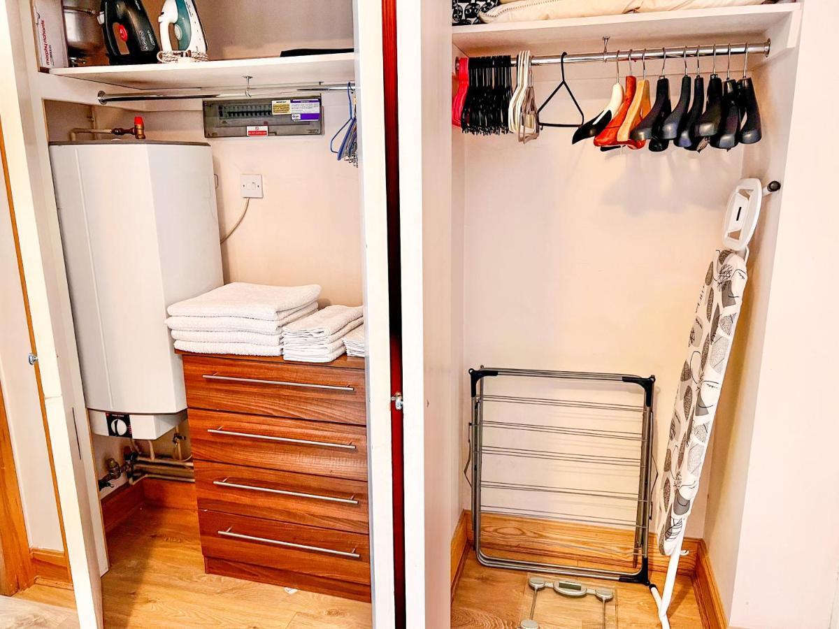 Superior Entire Apartment Between St Pauls Cathedral And Covent Gardenロンドン エクステリア 写真