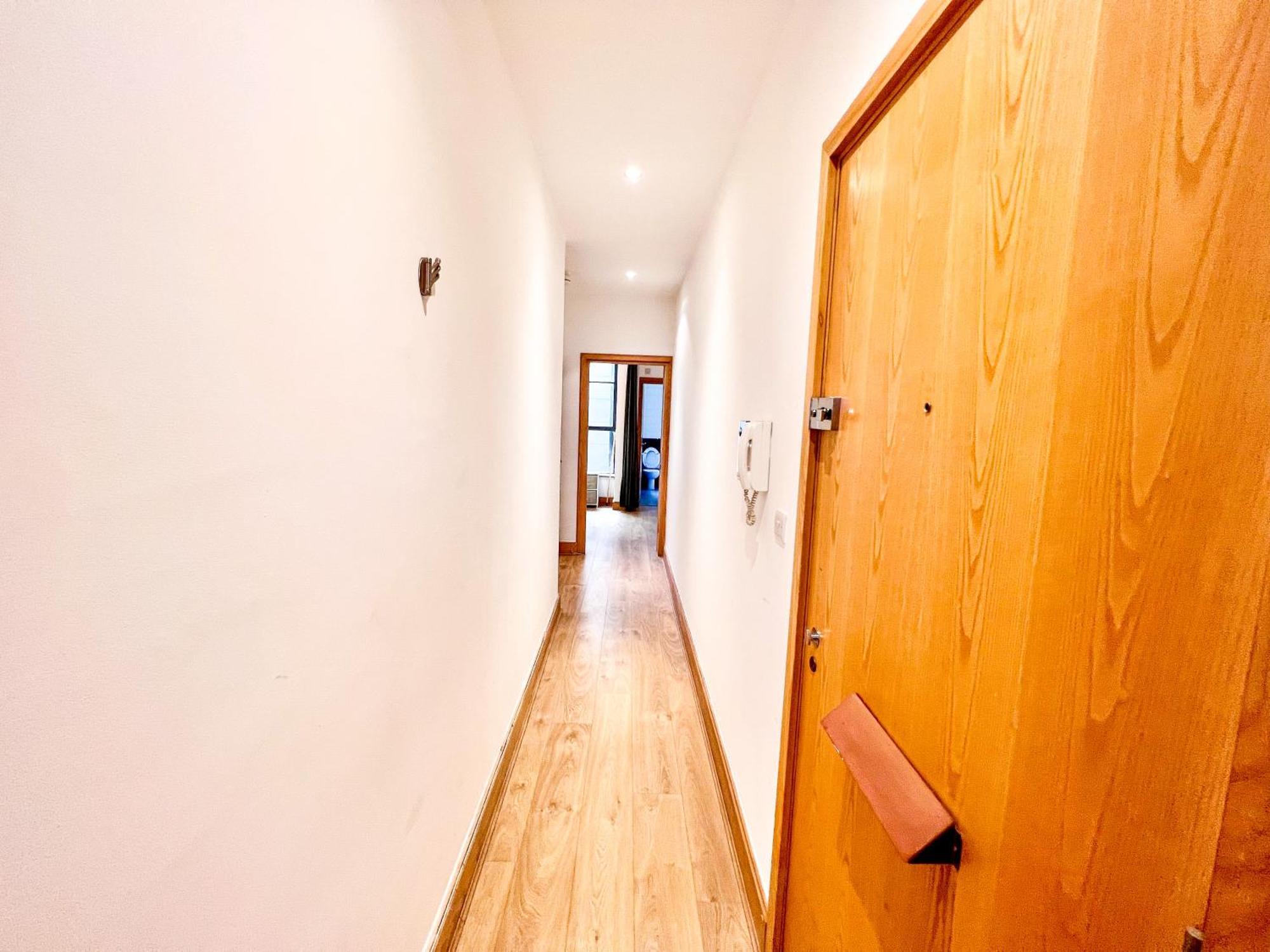 Superior Entire Apartment Between St Pauls Cathedral And Covent Gardenロンドン エクステリア 写真