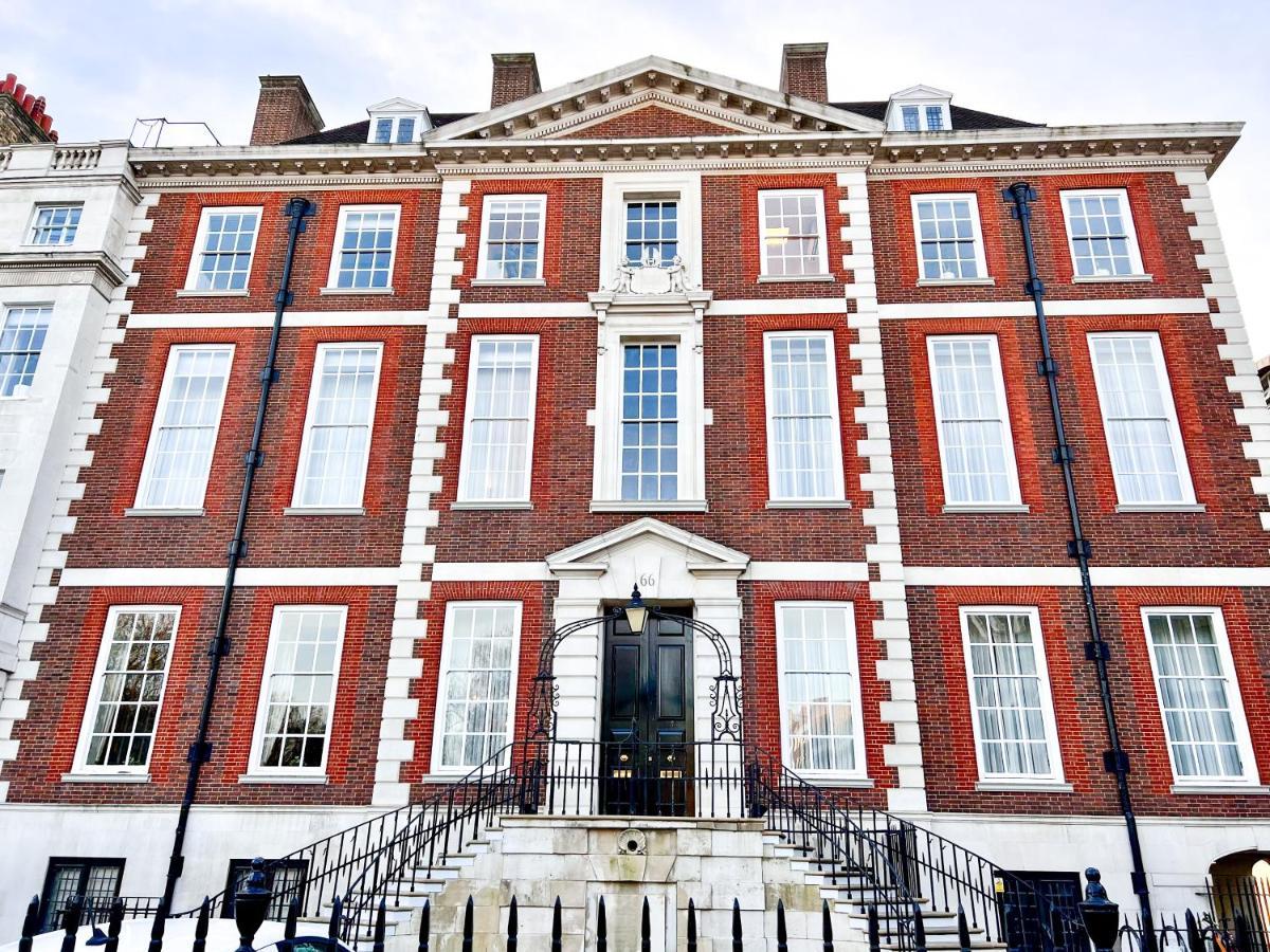 Superior Entire Apartment Between St Pauls Cathedral And Covent Gardenロンドン エクステリア 写真