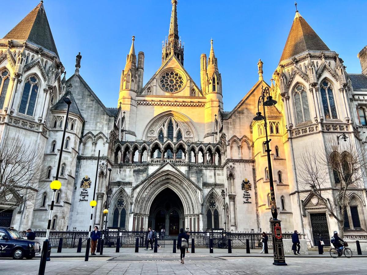 Superior Entire Apartment Between St Pauls Cathedral And Covent Gardenロンドン エクステリア 写真