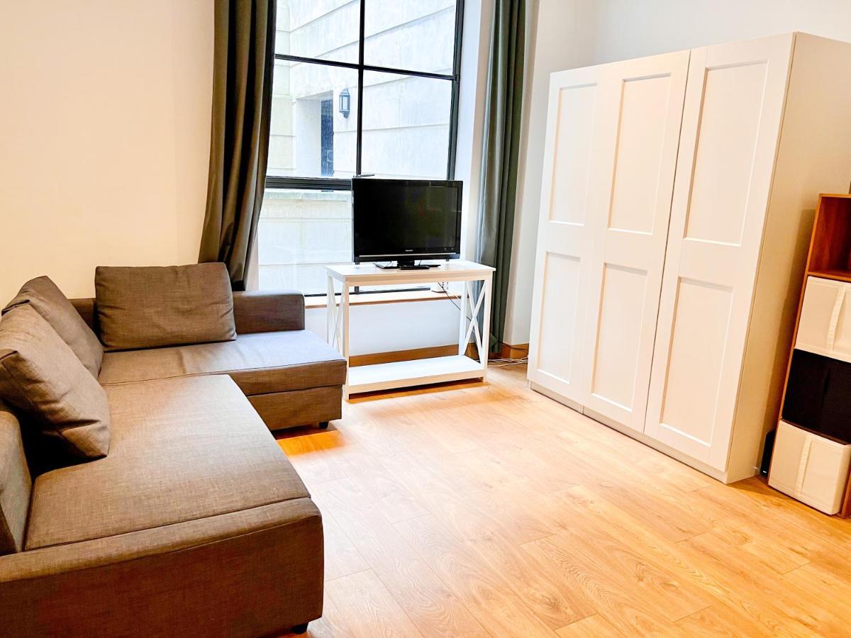 Superior Entire Apartment Between St Pauls Cathedral And Covent Gardenロンドン エクステリア 写真